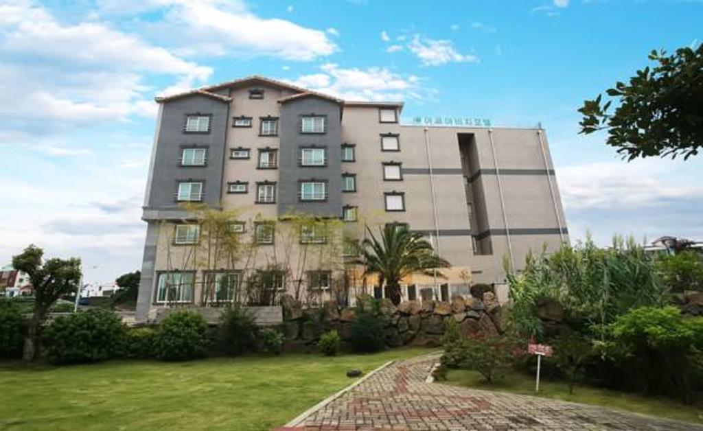 Seongsan Aqua Beach Hotel Seogwipo Bagian luar foto