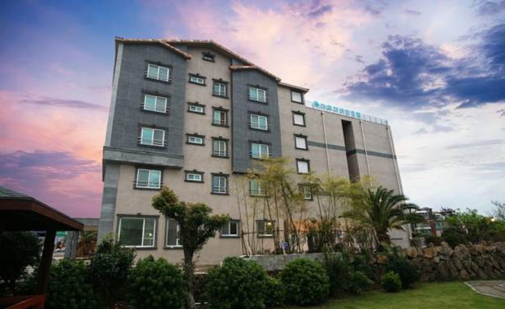 Seongsan Aqua Beach Hotel Seogwipo Bagian luar foto